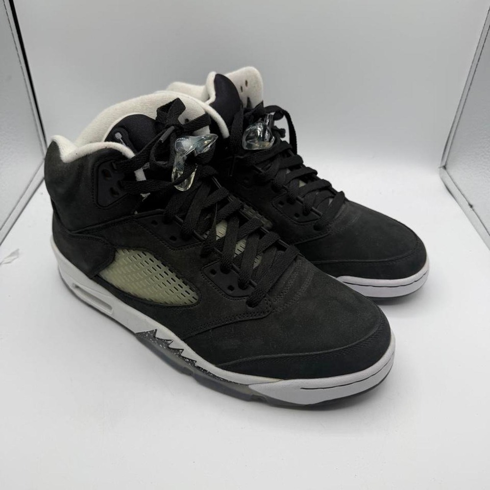 Jordan 5 moonlight Oreo size 10